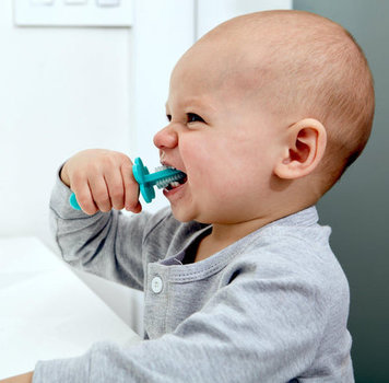 Teal_Toothbrush_LifestyleBaby_09_grande thumbnail